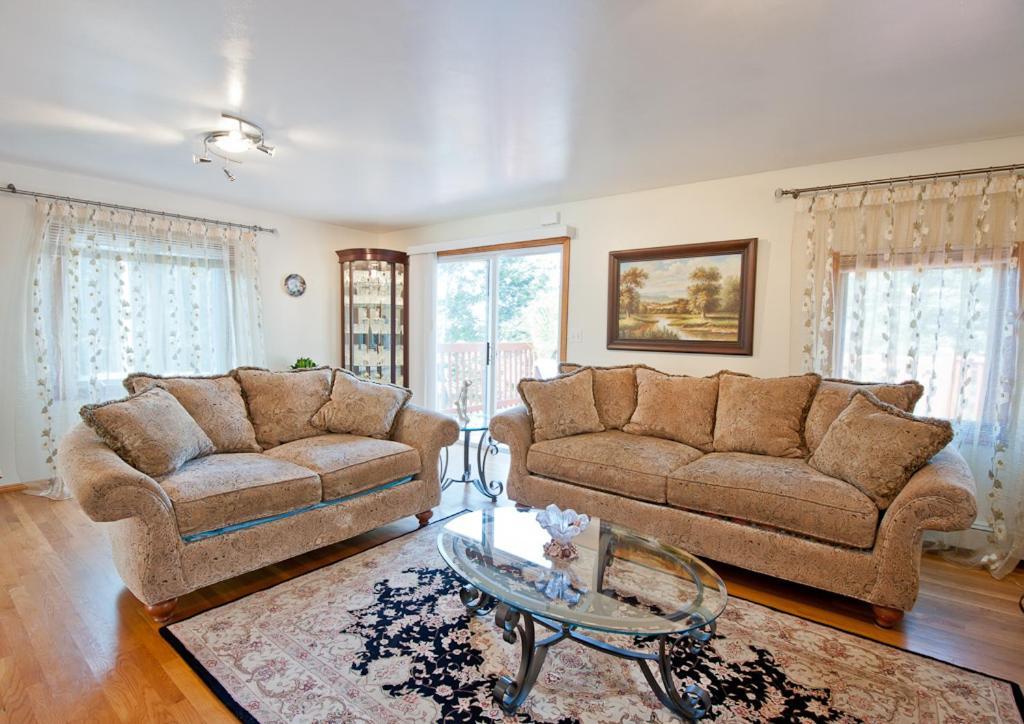 Beautiful Apartment-5 Beds-Full Kitchen-Parking-Super Clean! Бостон Экстерьер фото