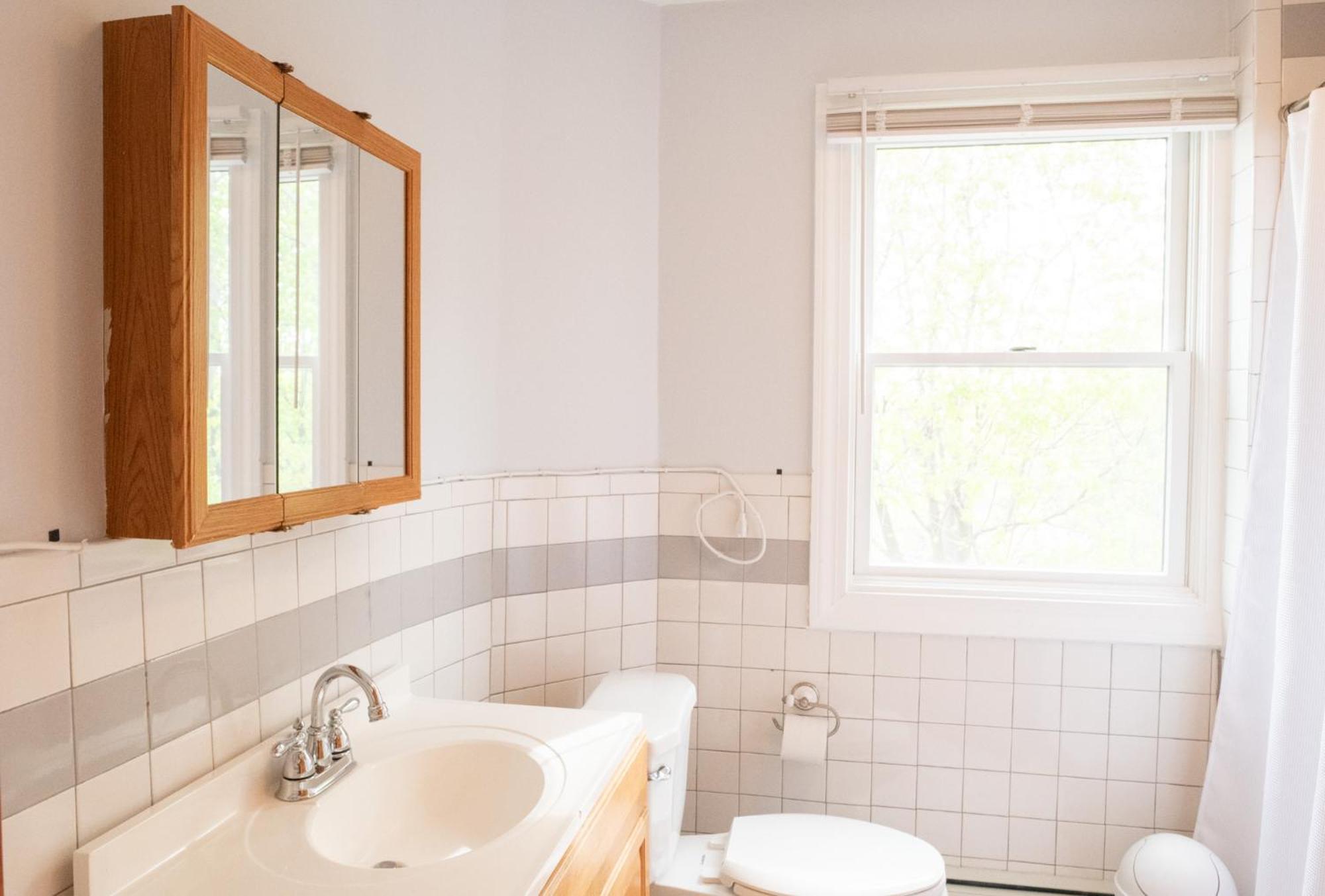 Beautiful Apartment-5 Beds-Full Kitchen-Parking-Super Clean! Бостон Экстерьер фото